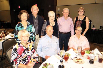 Enjoying the dinner and music: Carol Heathcoat, Gene Heathcoat, Genny Bunker, Ralph Bunker, Betsy Sheets, Bev Daniels, Marv Daniels and Tanya Jones