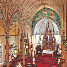 This Road Runner trip includes a visit to the “Painted Churches.”