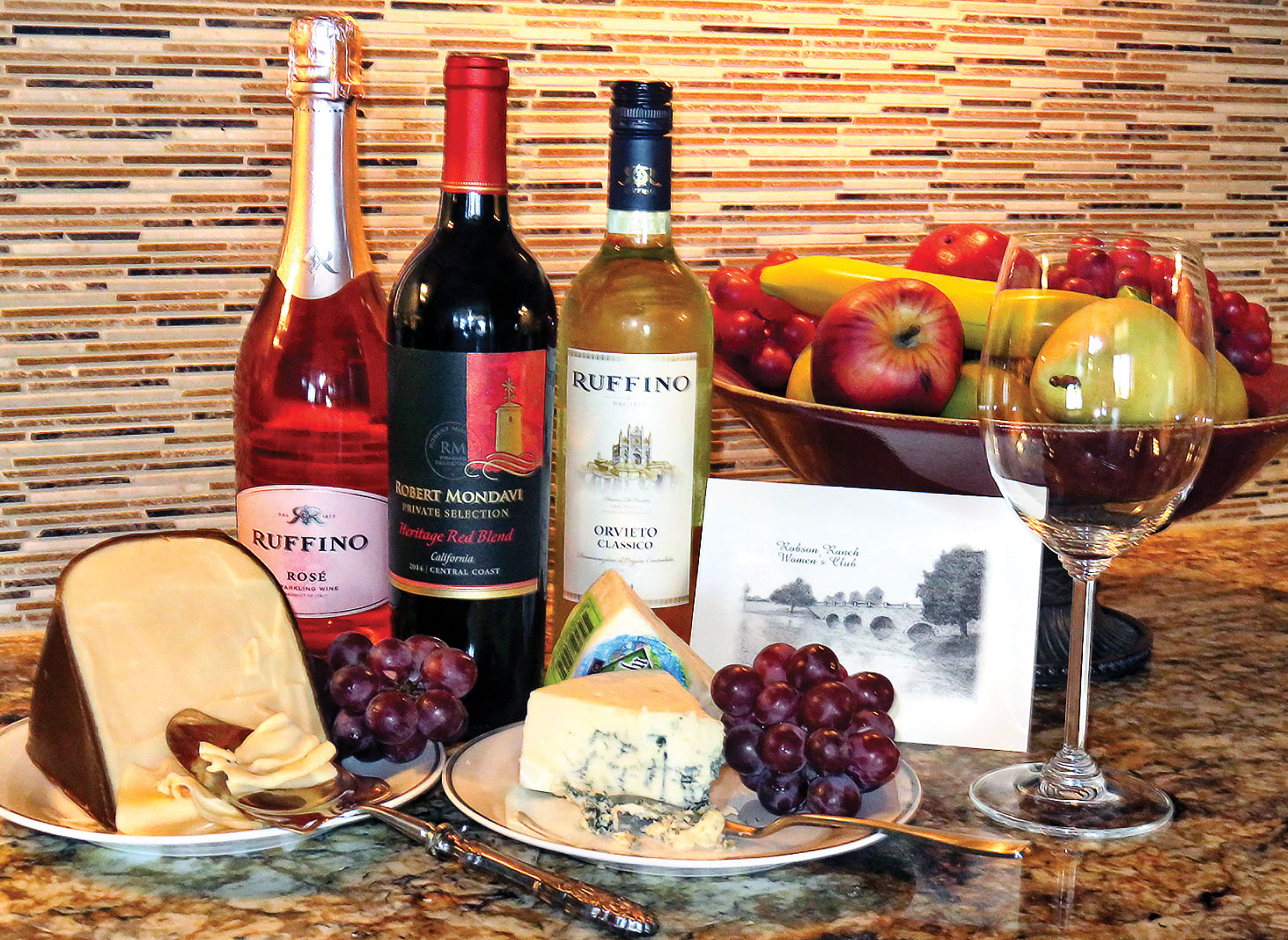 A night of tastings: wine, cheese and art